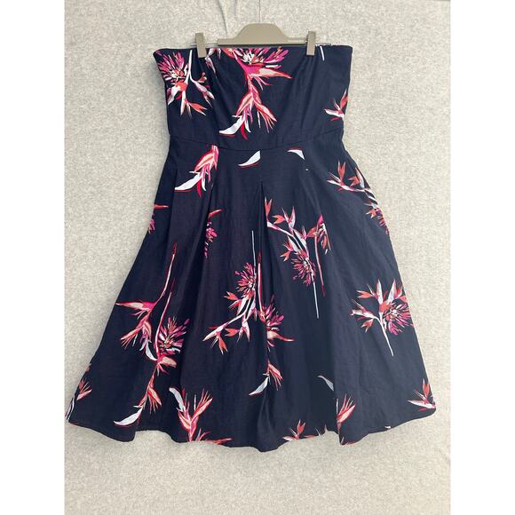 Eva Mendes New York & Company Dresses & Skirts - Eva Mendes New York‎ & Company Strapless Floral Fit Flare Dress Navy Pink XL